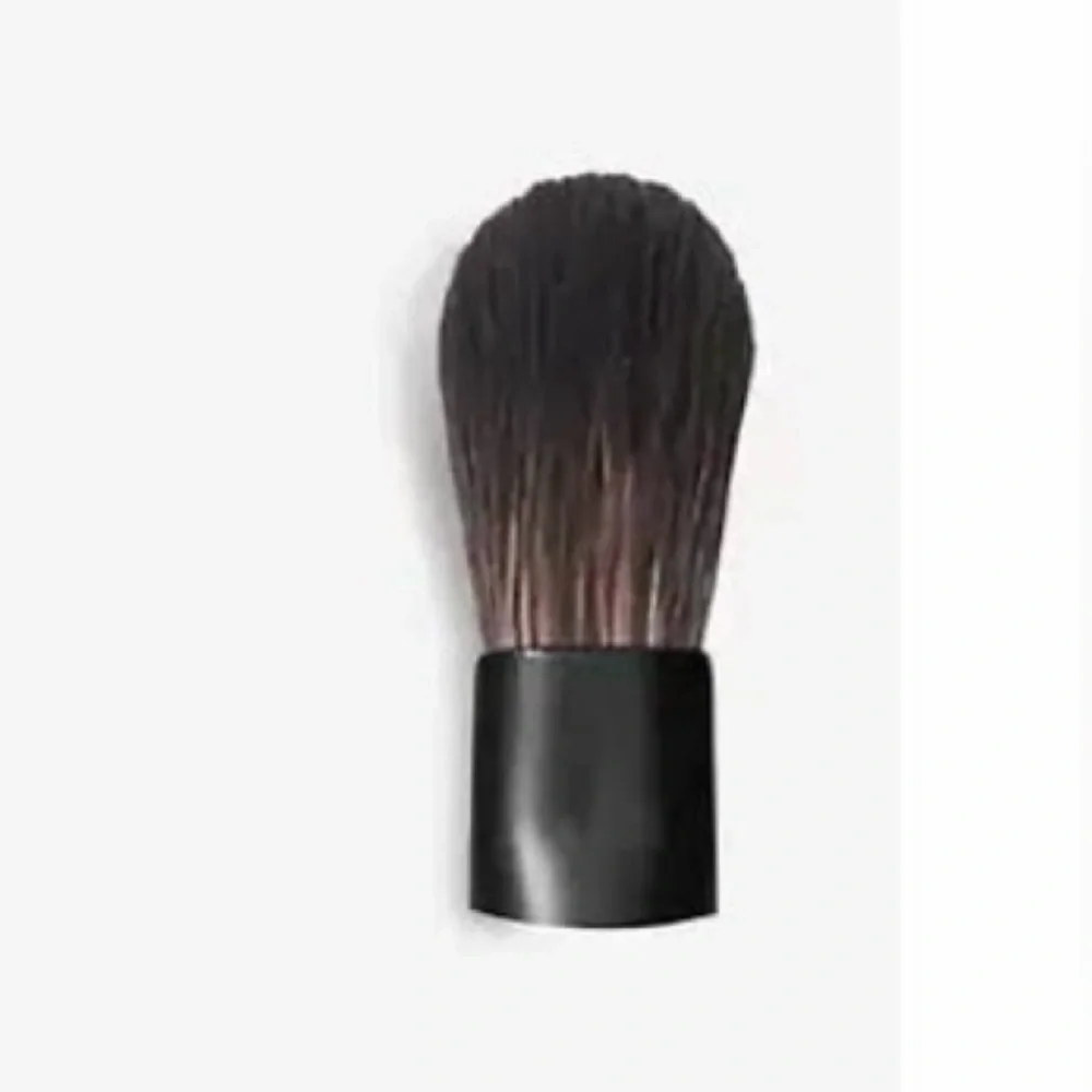 Morphe V206 Black professional grade domed crease eyeshadow brush